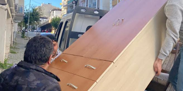 BAŞKAN ANIL YETİŞKİN İLE EFELER’DE DAYANIŞMA BÜYÜYOR