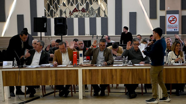 KUŞADASI BELEDİYE MECLİSİ 2026 YILININ İLK TOPLANTISINI YAPTI