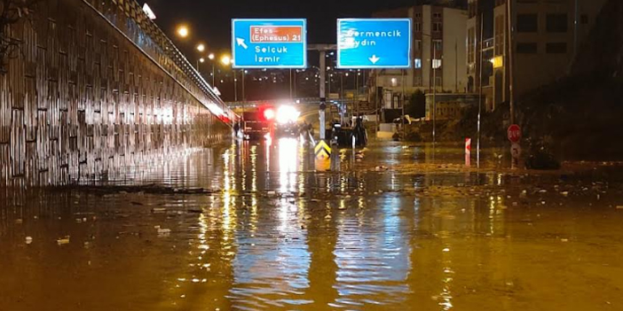 Kuşadası Belediyesi Ekipleri Yağmurun İlk Anından İtibaren Sahadaydı