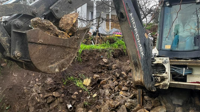 EFELER’DEN SAĞANAK YAĞIŞA HIZLI MÜDAHALE