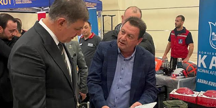 KUŞADASI BELEDİYESİ DEPREME KARŞI ALDIĞI ÖNLEMLERİ İZMİR’DE ANLATTI