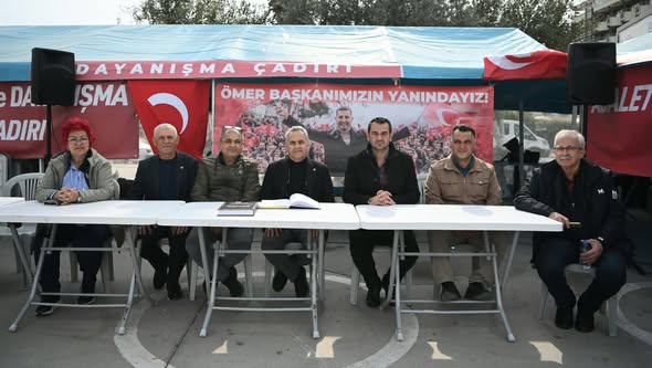 KUŞADASI’NDA ADALET VE DAYANIŞMA RUHU HER GEÇEN GÜN DAHA DA GÜÇLENİYOR