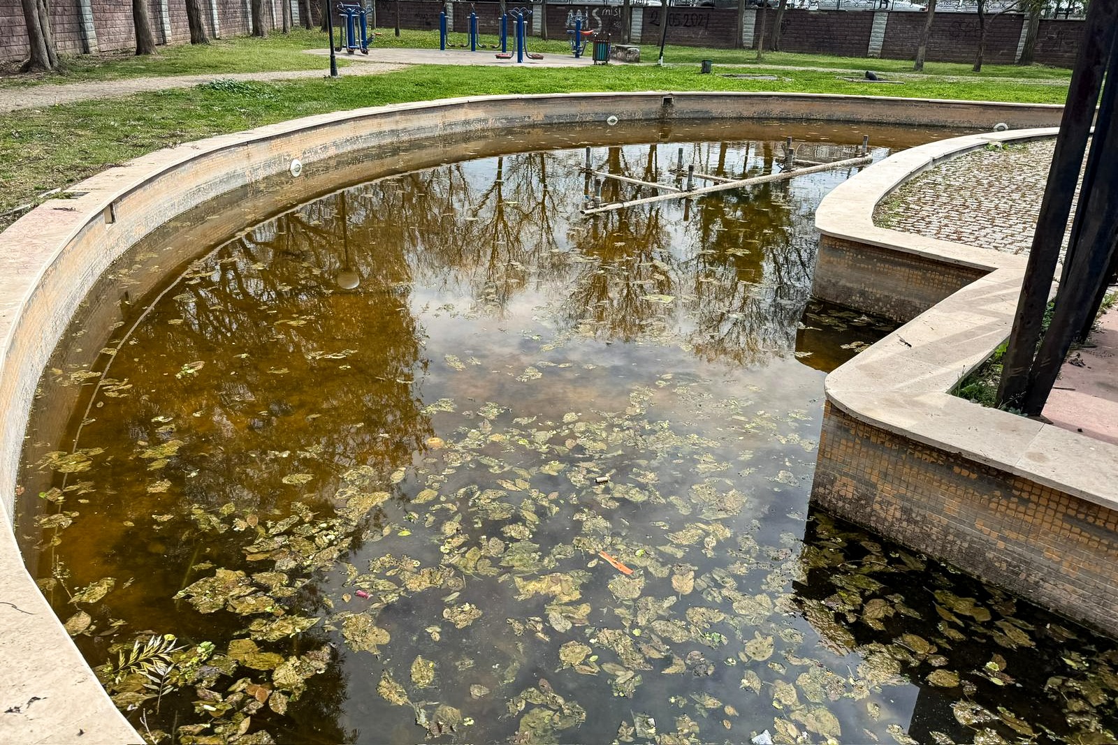 AK PARTİLİ ÖZLEM ÇERÇİOĞLU’NUN SORUMSUZLUĞU HALK SAĞLIĞINI TEHDİT EDİYOR