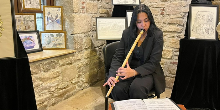 GELENEKSEL TÜRK SANATLARI SERGİSİ YOĞUN KATILIMLA AÇILDI
