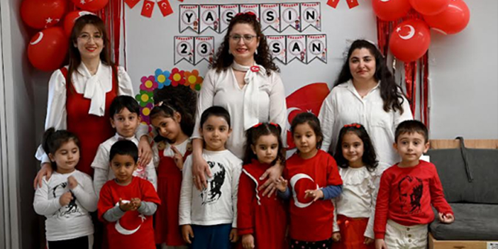 ANNE BABA ÇOCUK MERKEZİ’NDE 23 NİSAN COŞKUSU ERKEN YAŞANDI