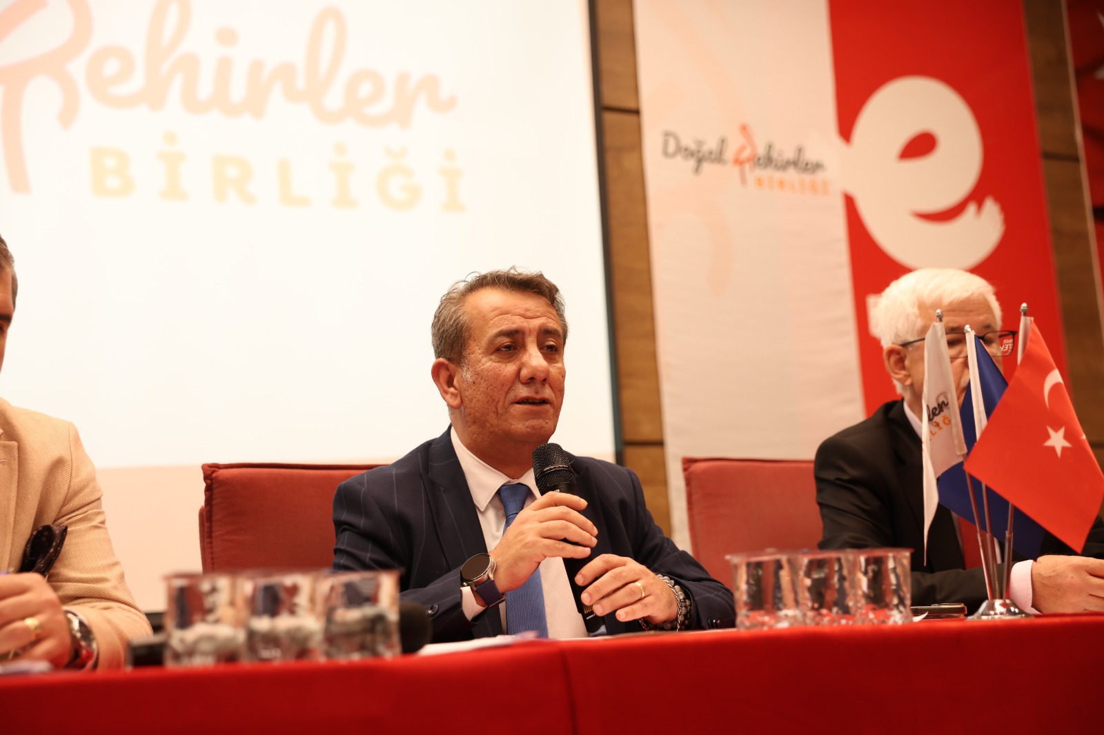 DOĞAL ŞEHİRLER BİRLİĞİ BAŞKANI ANIL YETİŞKİN OLDU