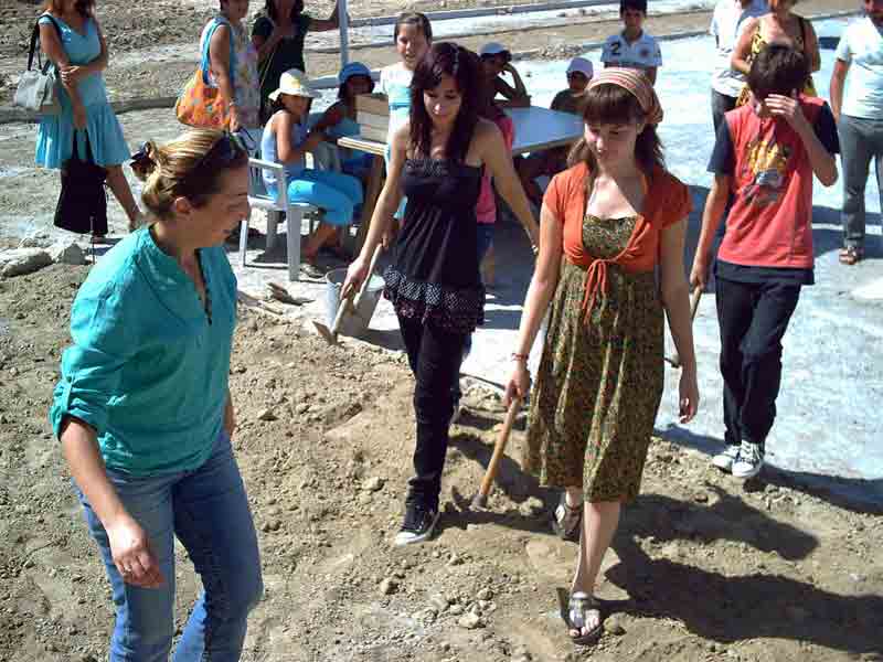 Arkeoloji ve çocuk buluşması