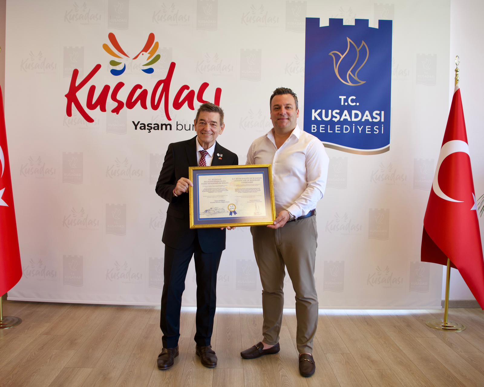 KUŞADASI BELEDİYESİ’NDEN WERNER ARNDT’A FAHRİ HEMŞEHRİLİK UNVANI