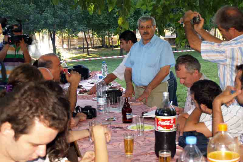 İncirliova Belediyesi’nden basın çalışanlarına jest