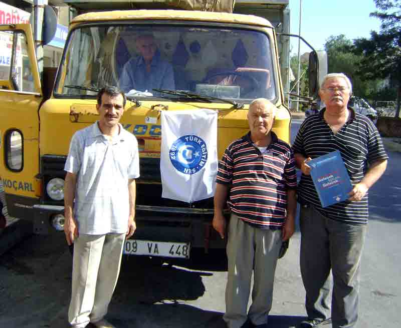 Eğitimciler okullara sahip çıktı