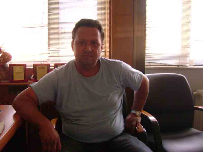 Selim Akıllı, “1200 dekar arazi tek suda kaldı”