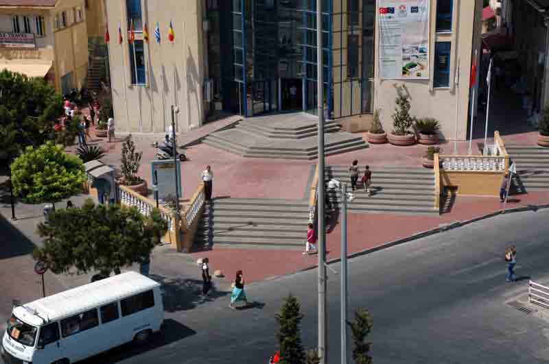 Kuşadası Körfezi’nde deprem