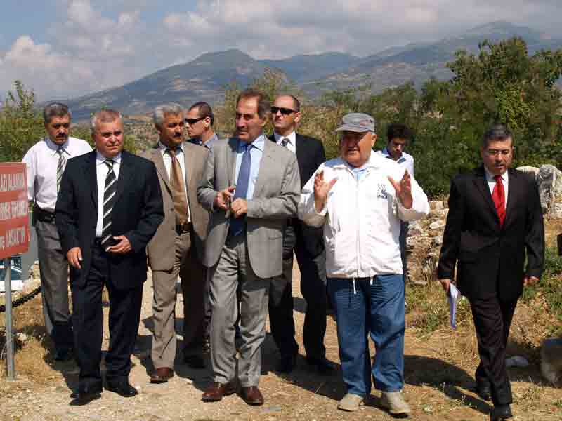Günay Aydın’da incelemelerde bulundu