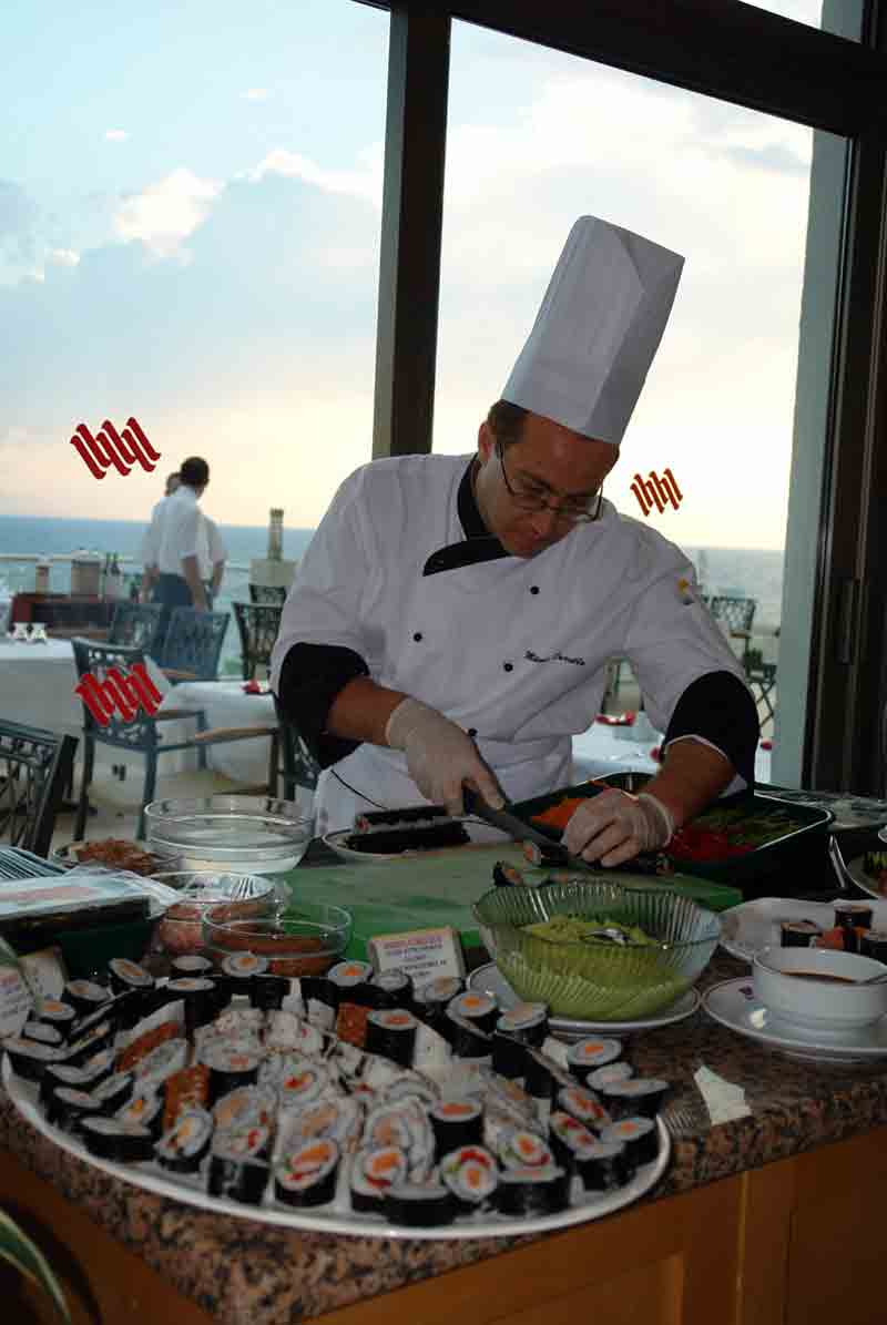 Kuşadası’ndaki turistik tesisler bayram hazırlığını tamamladı