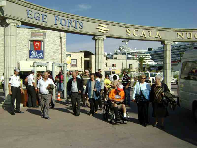 Kuşadası’nda 9 aylık turizm verileri