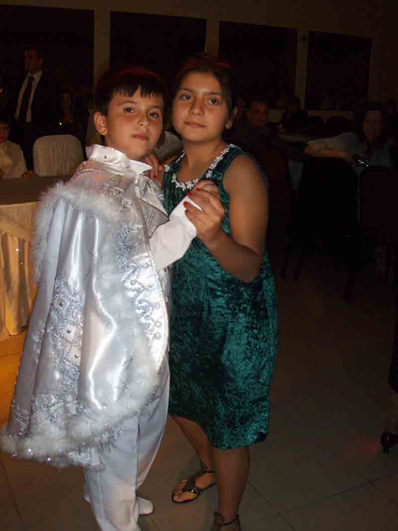 Kaloğlu Ailesi’nin mutlu günü