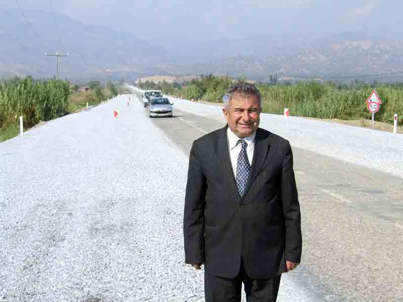 Yenipazar yolunda mıcır çalışmasına dikkat!