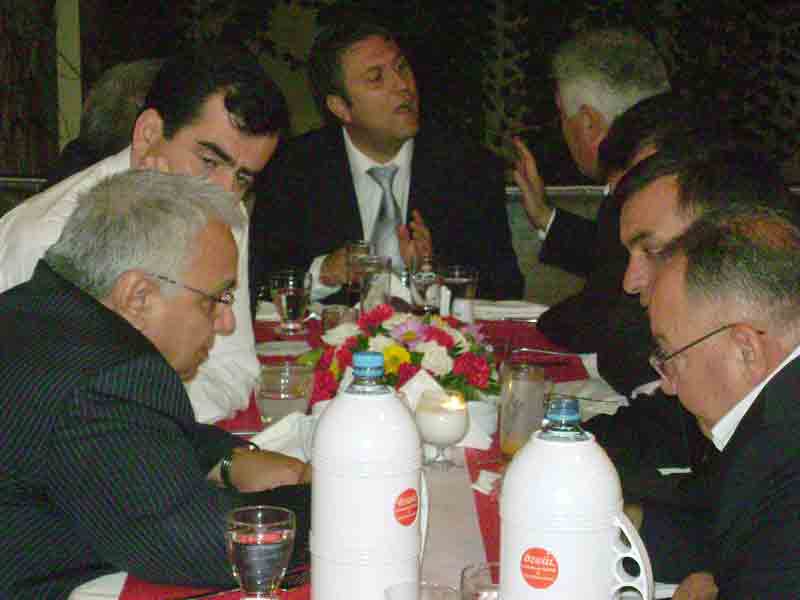 AKP’li Milletvekillerinin Kuşadası zirvesi