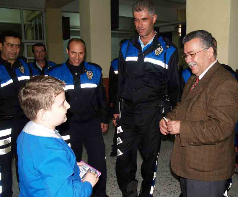 Toplum Destekli Polis Büro