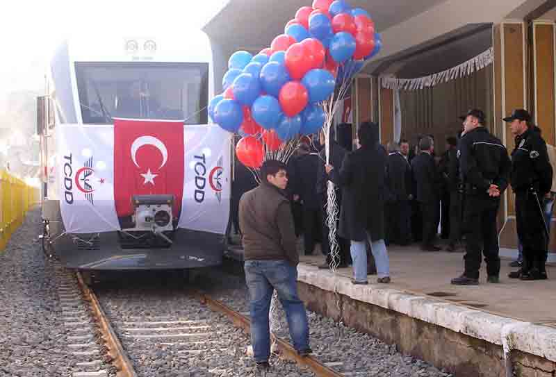 Aydın-İzmir arası yeniden trenle