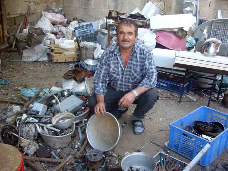 Yasak koyarken, hurdacıların gizli çevreciler olduklarını gözardı etmem