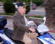 Vali Malay'ın motor sevdası