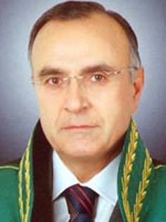 YSK 25 yaşındakilerin milletvekili adaylıklarına son noktayı koydu