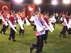 Gençlik Şöleni Halkoyunları  ekiplerinin gösterileriyle renklendi