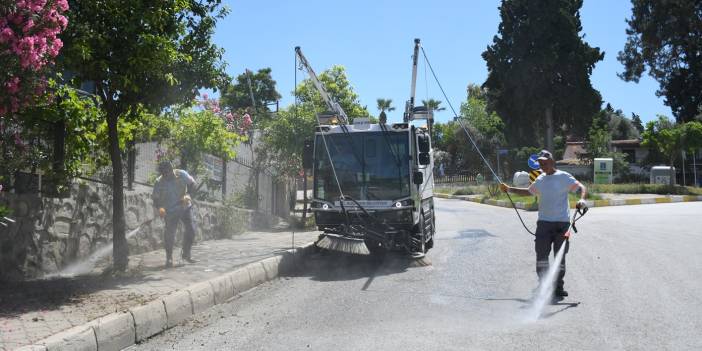 KUŞADASI'NDA TEMİZLİKTE YENİ DÖNEM