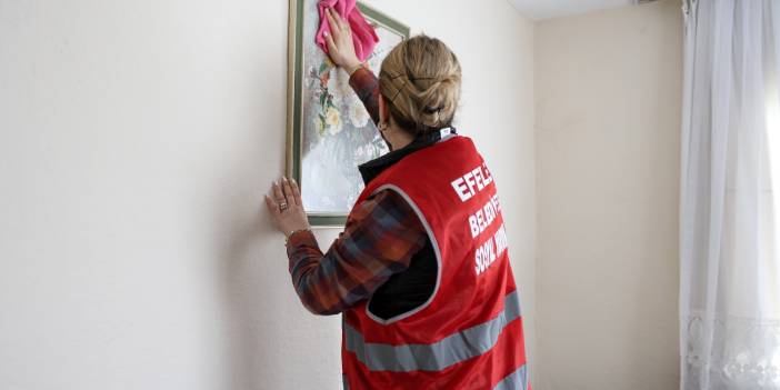 BAŞKAN YETİŞKİN’LE EFELER’DE DAYANIŞMA ZİNCİRİ BÜYÜYOR