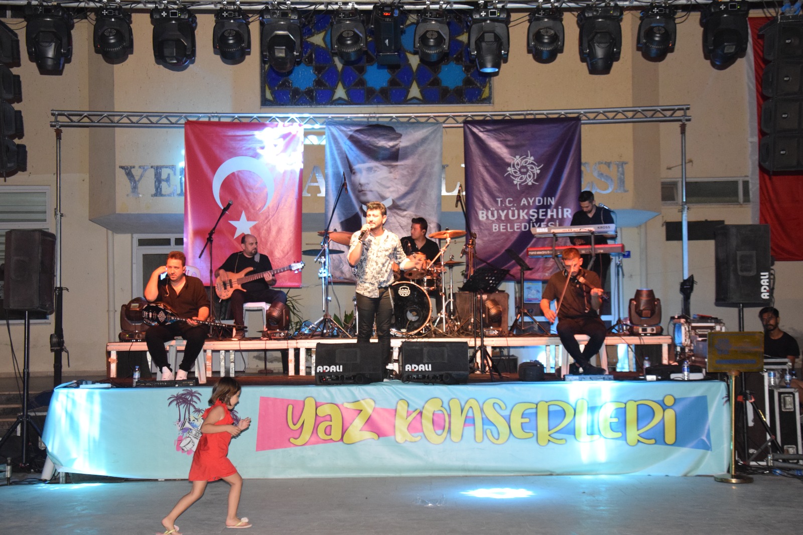 yenipazar-konser-5.jpg