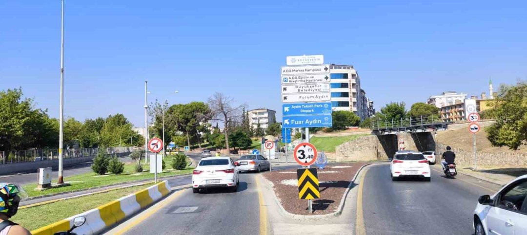 Aydın’da trafik ekiplerinden ‘sınav’ mesaisi