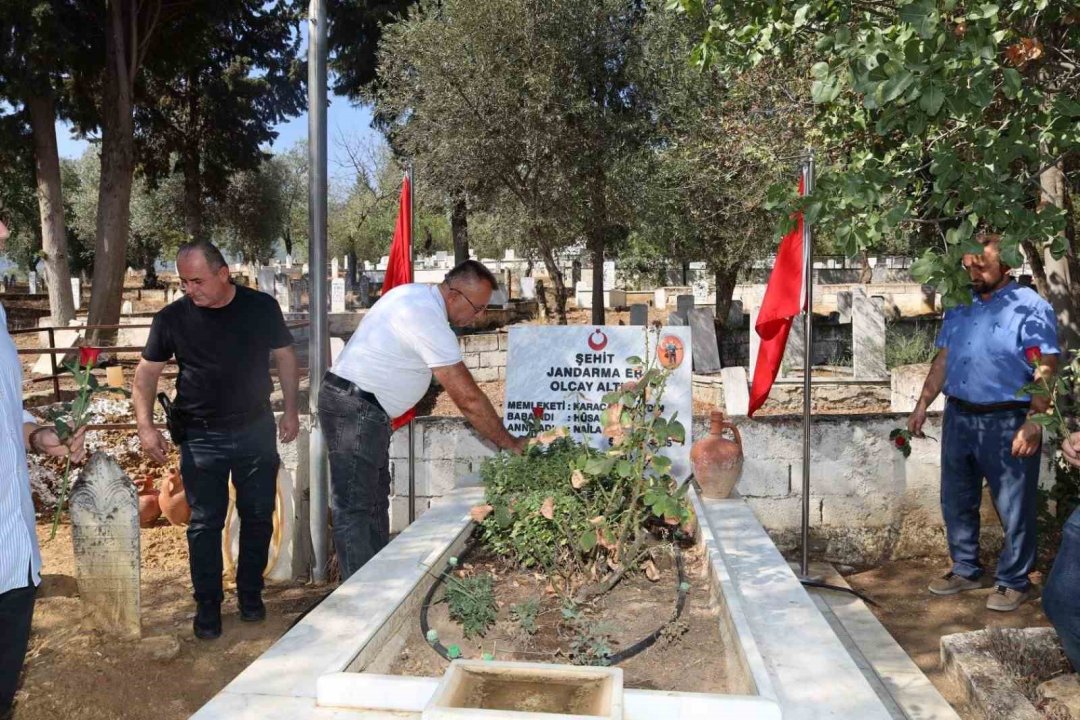 Şehit jandarma er Altun mezarı başında anıldı