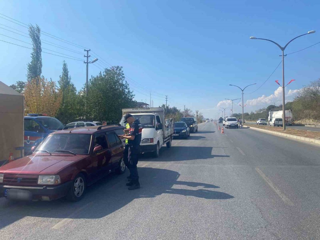 Jandarmada göçmen kaçakçılığına yönelik ’Şok’ denetim