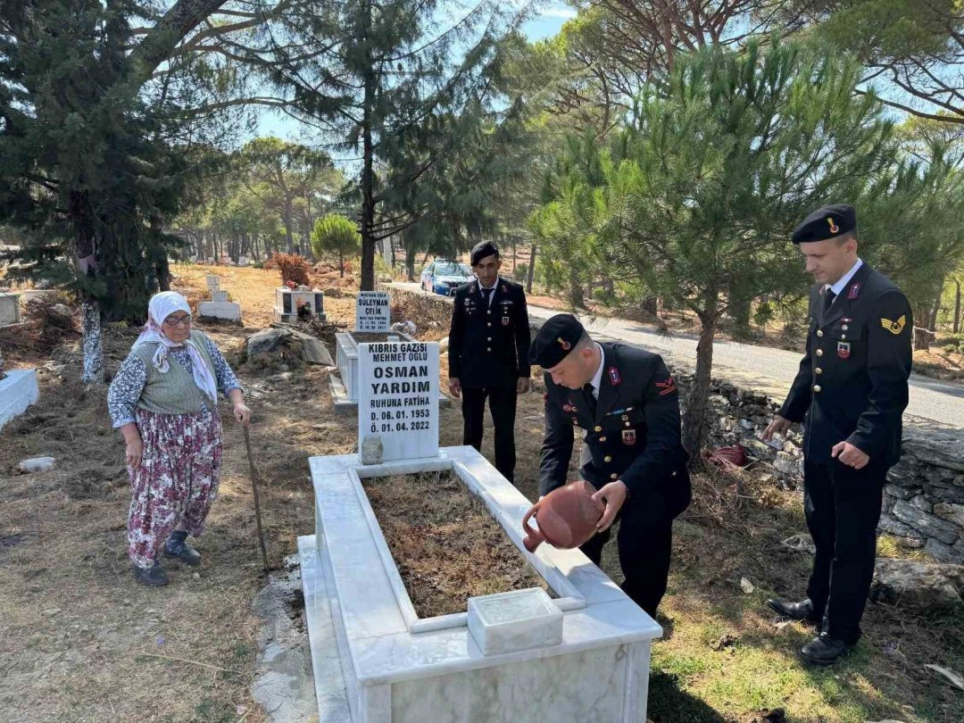 Aydın Jandarma Komutanlığı gazileri unutmadı