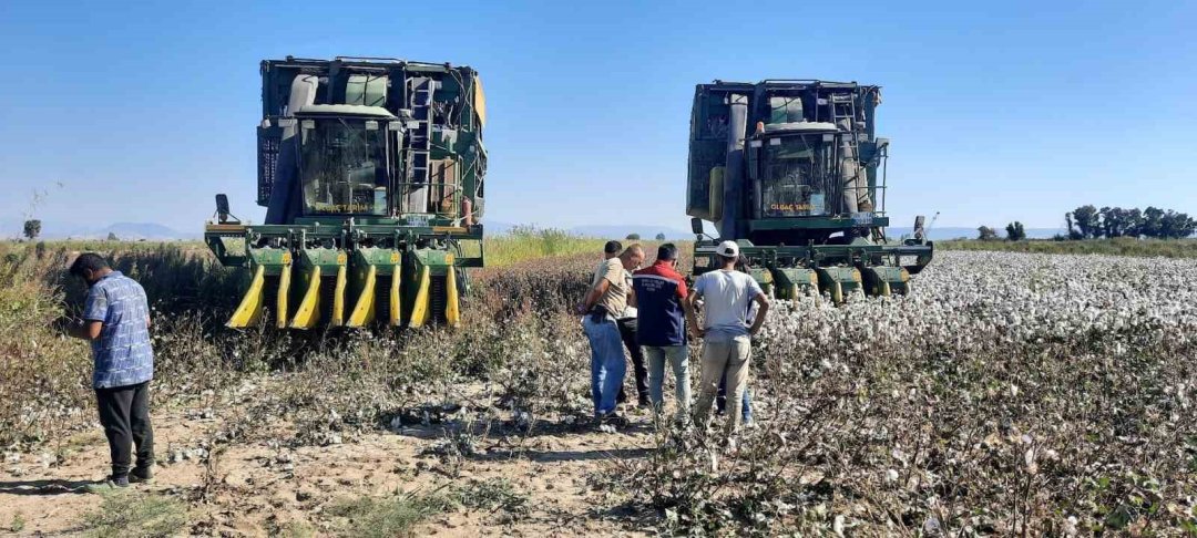 Söke’de pamuk hasat makineleri kontrol edildi