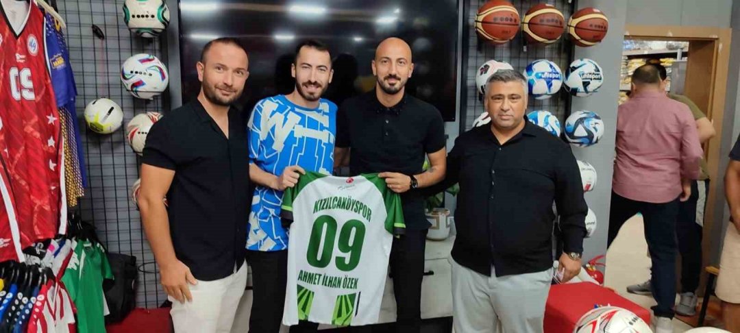 Aydınlı futbolcudan amatör kulüplere can suyu