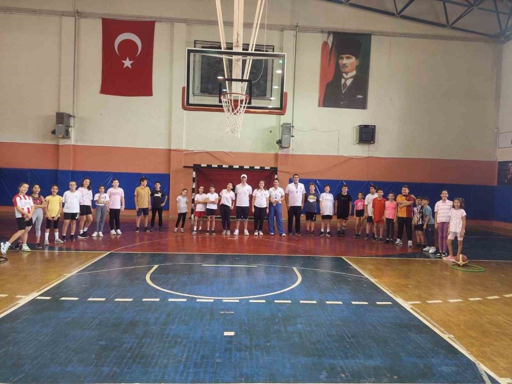 Geleceğin sporcuları antrenmanlarına başladı