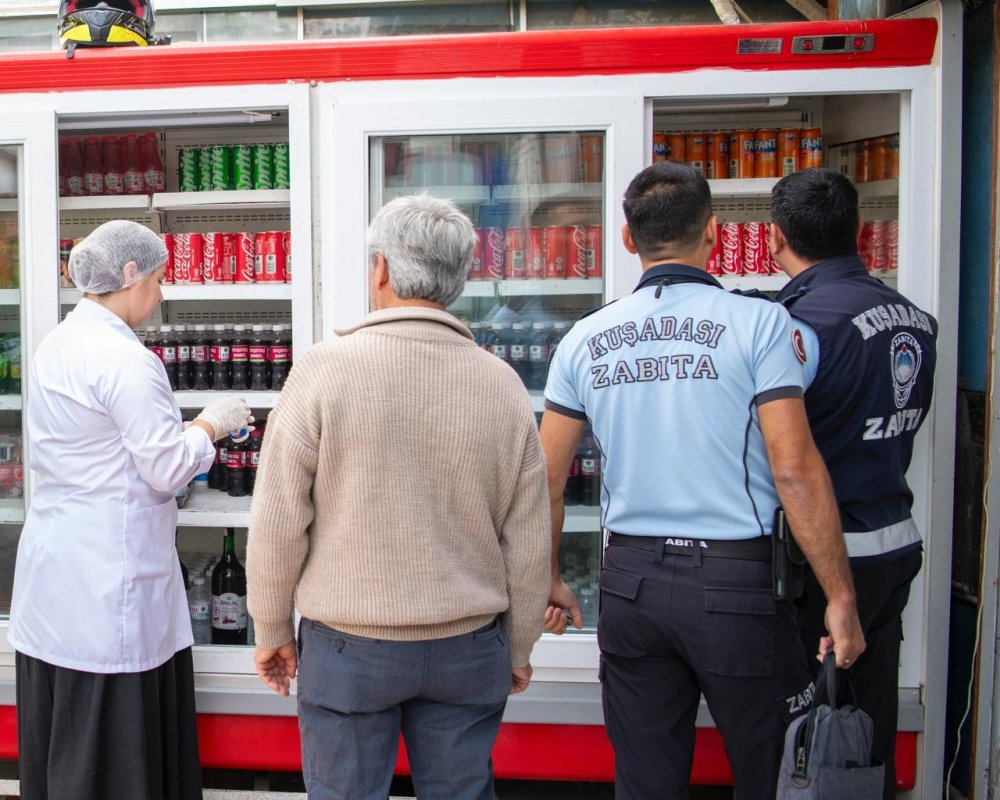 Kuşadası Belediyesi’nden Restoranlara Sıkı Denetim
