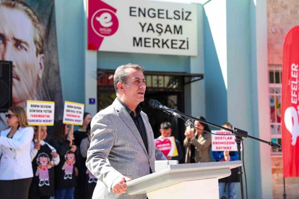 Efeler’de Sosyal Destekler Binlerce Vatandaşa Ücretsiz Ulaşıyor