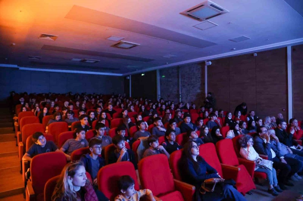 Efeler’de Tarih, Mitoloji Ve Sanatın Festivali Başladı